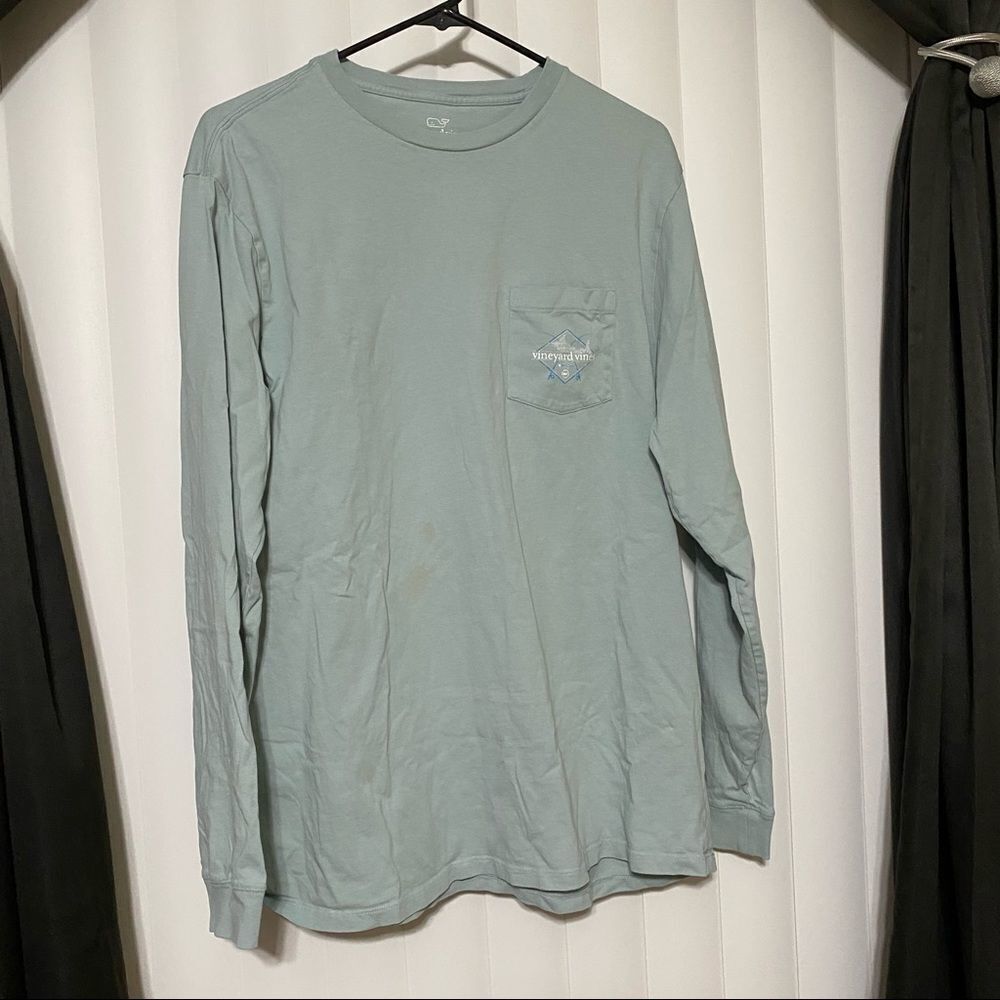 Vineyard Vines gray/blue long sleeve shirt